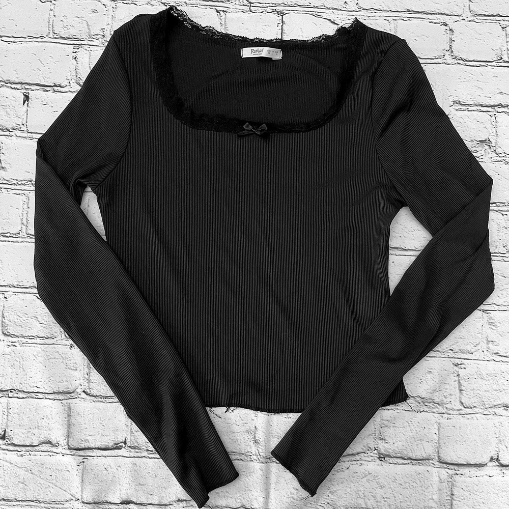 Romwe Lace Trim Long Sleeve Crop Top Raw Hem XS Black